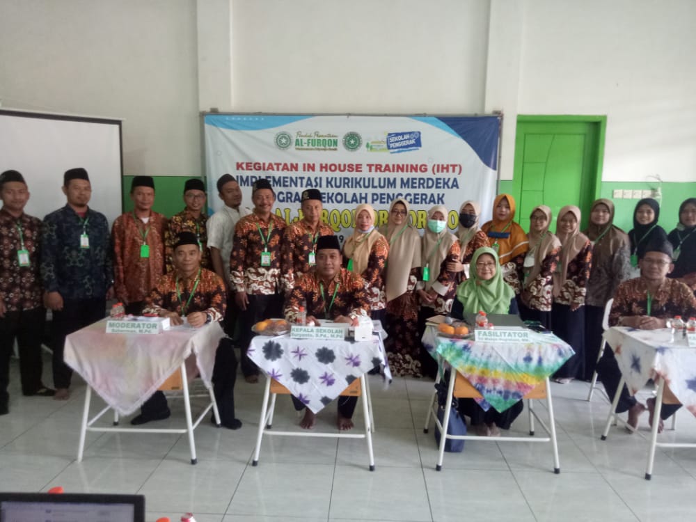 Medali Emas Musabaqah Tilawatil Qur'an (MTQ) Kategori 5 Juz